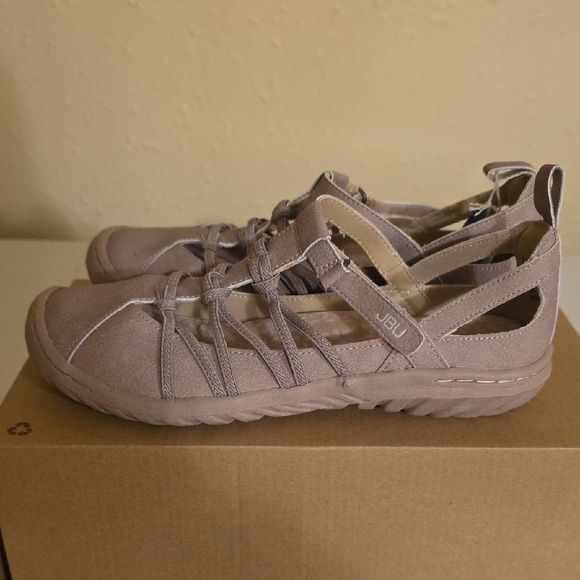JBU Women's Beige Strappy Sandals - Picture 2 of 5